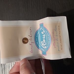 Better not bitter setting powder